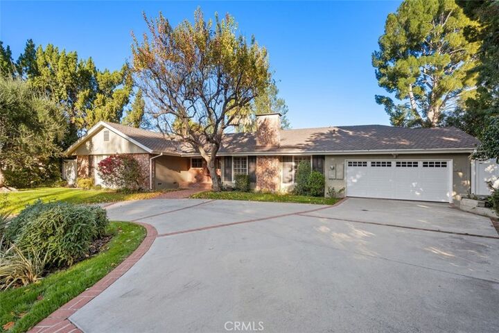 Property Photo:  5068 Shirley  CA 91356 