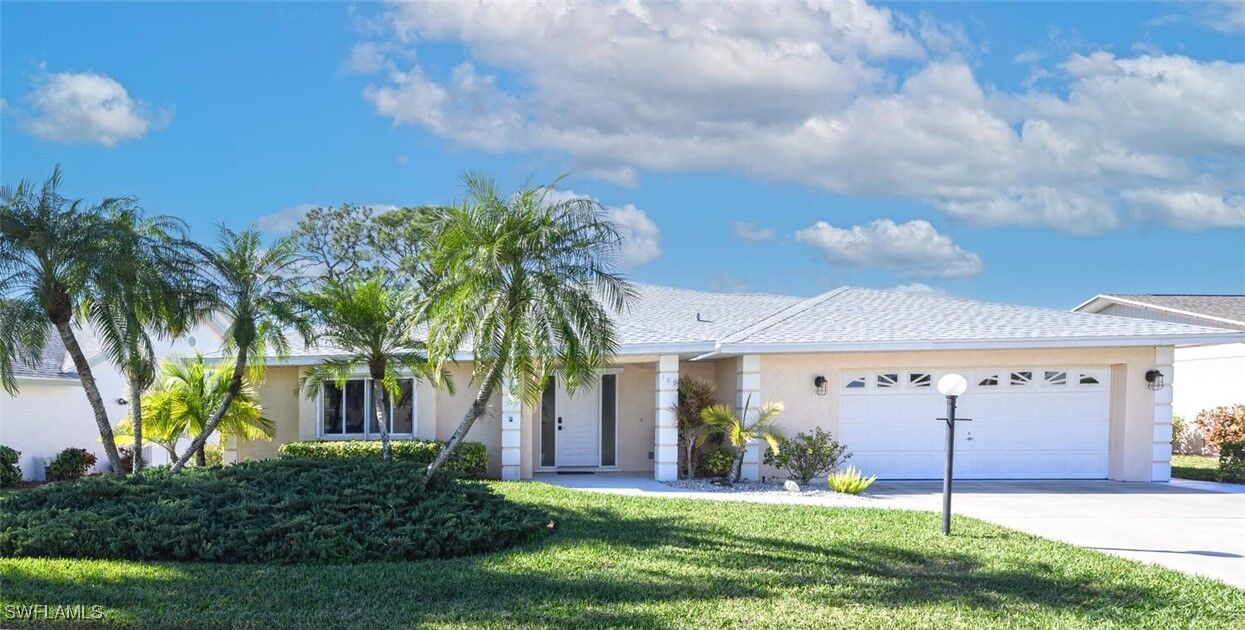 Property Photo: 189 Marseille Drive FL 34112