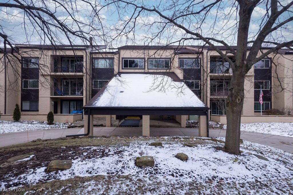 Property Photo:  171 Court Drive 301  OH 44333 