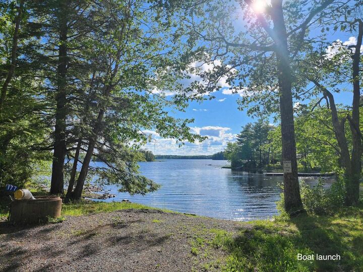 Property Photo: 25 Hirtle Drive NS B0R 1E0