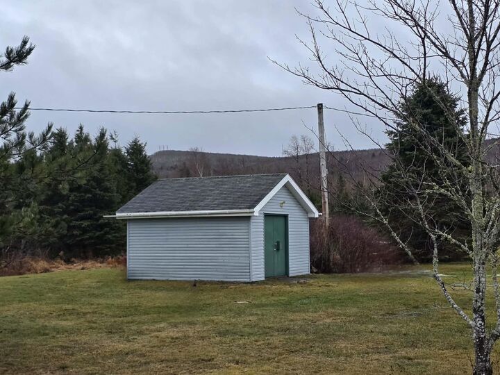 Property Photo: 296 Valley Road NS B0M 1M0