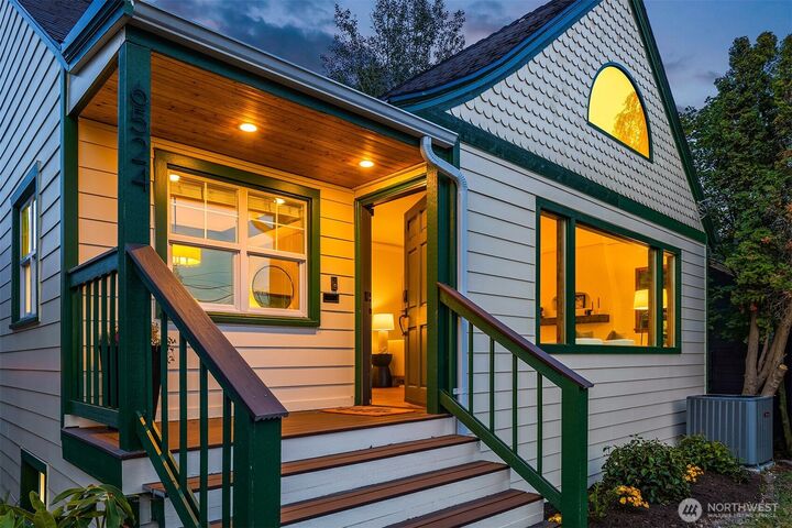 Property Photo: 6524 Division Avenue NW WA 98117