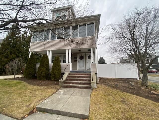 Property Photo:  203 Laurens Street  RI 02910 