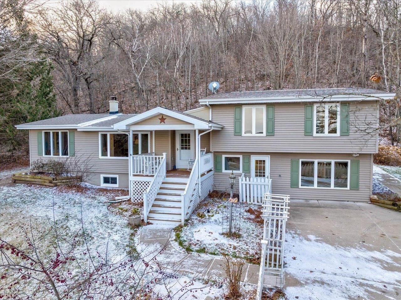 Property Photo:  7422 Loy Road  WI 53503 