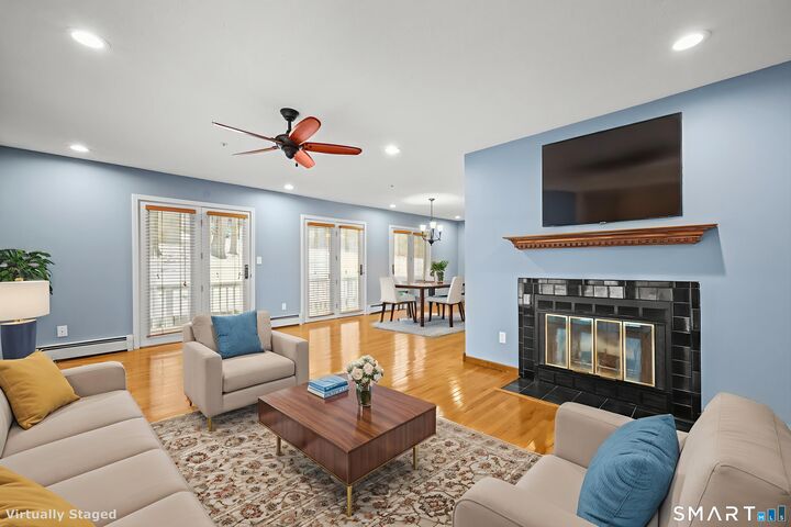 Property Photo:  31 Oxford Court  CT 06070 