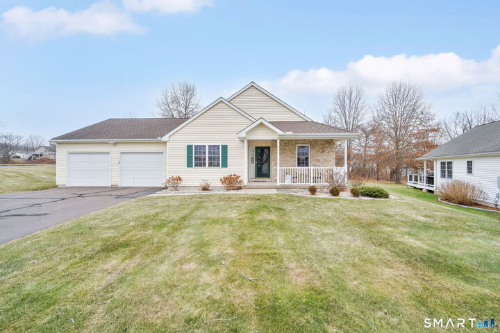 Property Photo:  1 Farm Brook Lane 1  CT 06066 