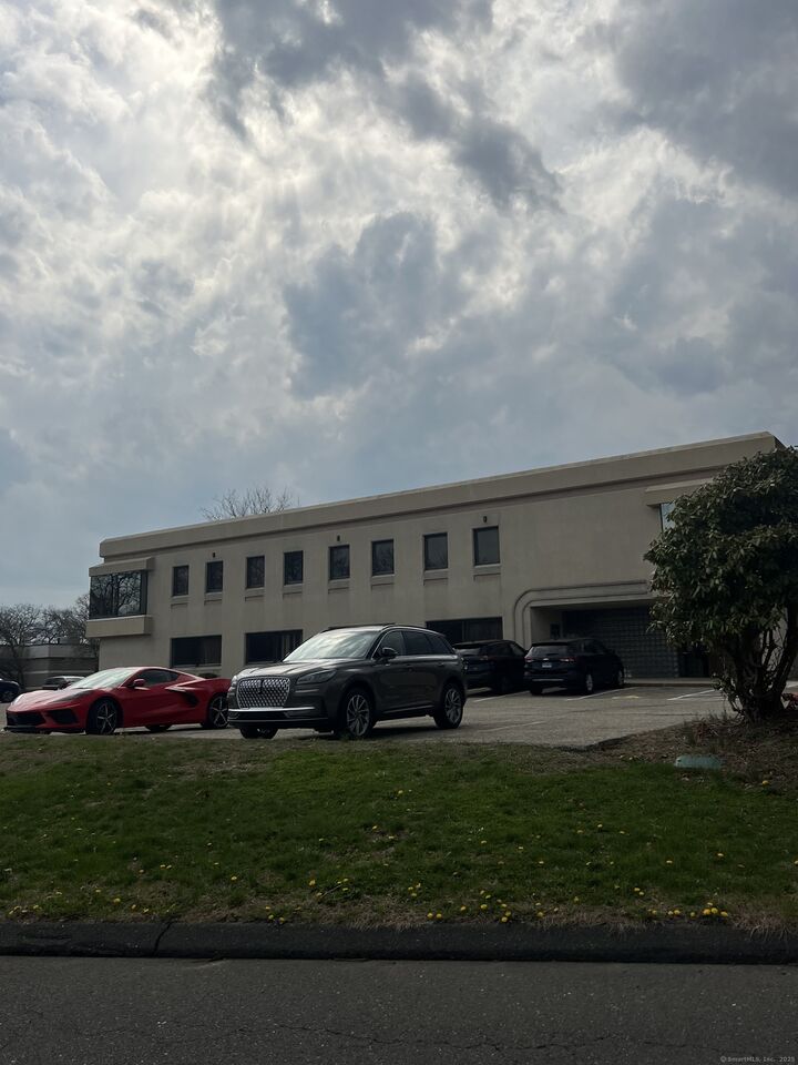 Property Photo:  30 Controls Drive  CT 06484 