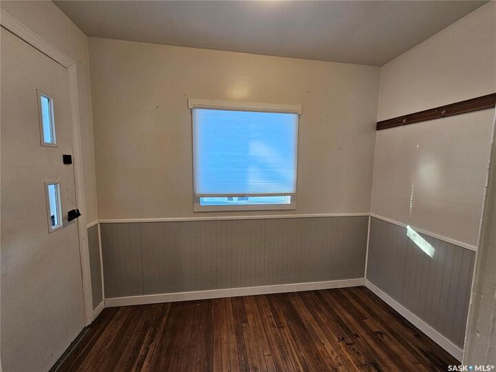Property Photo: 437 4th Avenue E SK S0K 4L0