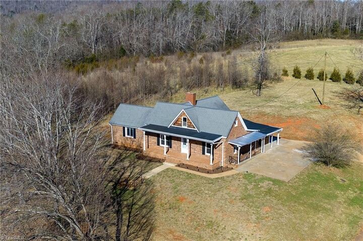 Property Photo:  4254 Sparta Road  NC 28659 