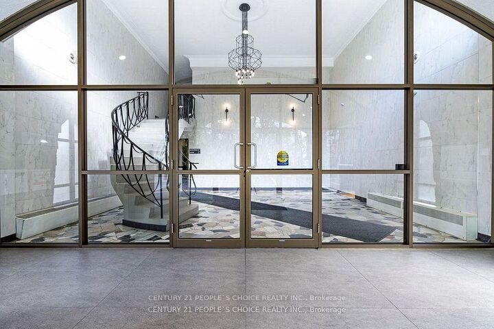 Photo de la propriété:  30 Speers Road 201  ON L6K 2E4 