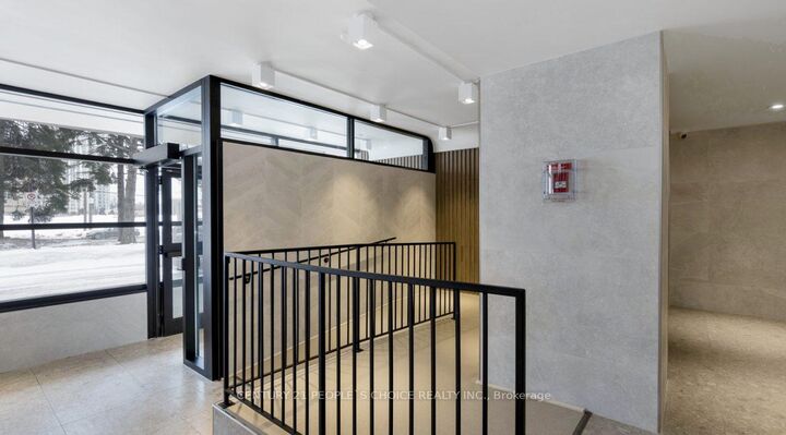 Property Photo:  3875 Sheppard Avenue E 804  ON M1T 3L6 