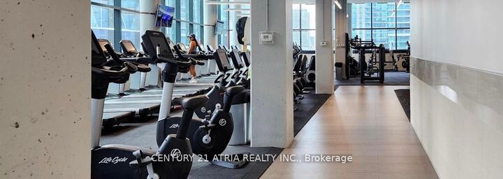 Property Photo:  100 Harbour Street 6604  ON M5J 0B5 