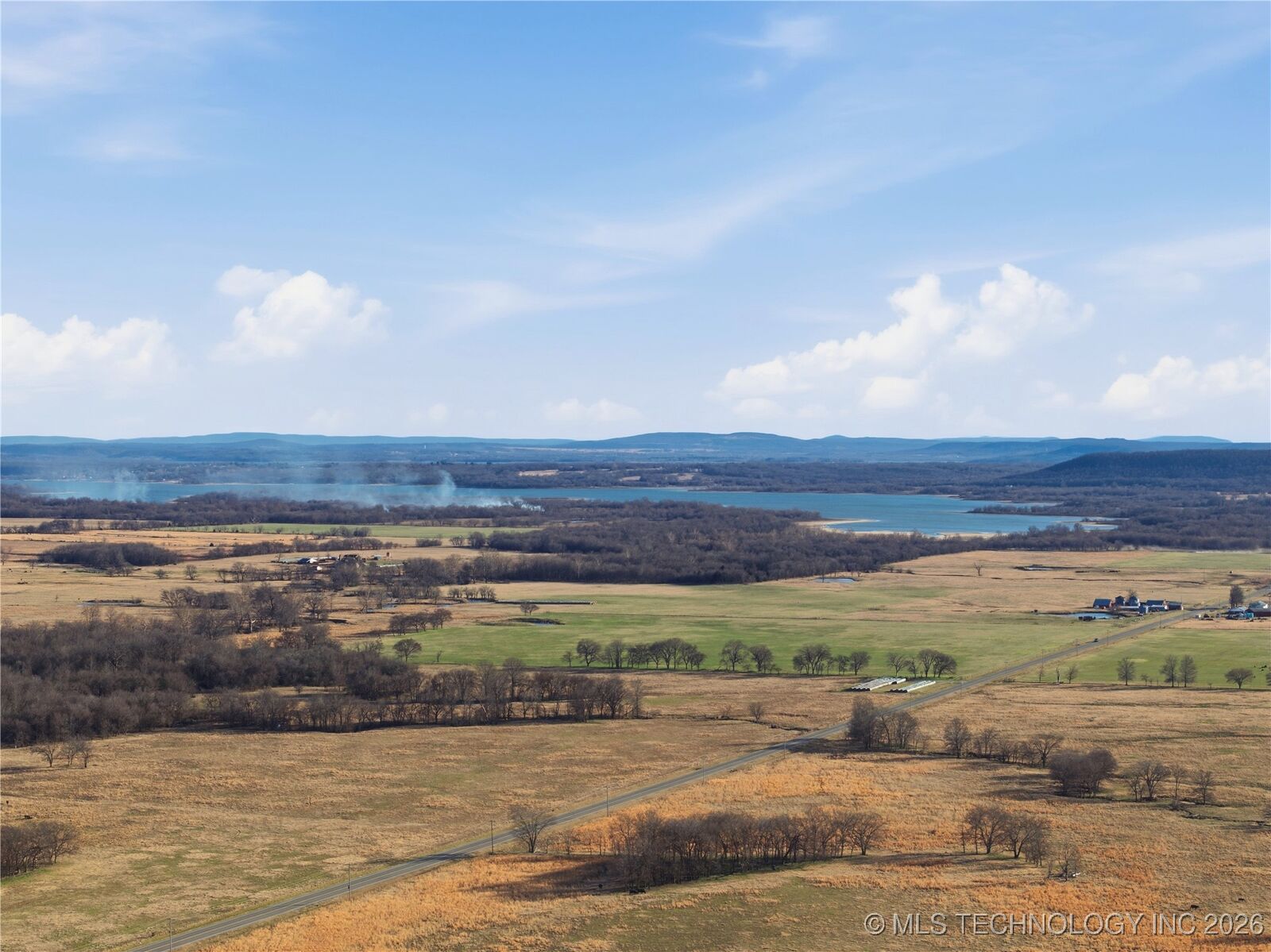 Property Photo: 424603 E 1104 Road OK 74426