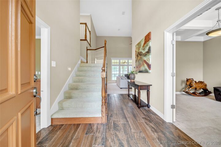 Property Photo:  7813 E Commercial Street  OK 74014 