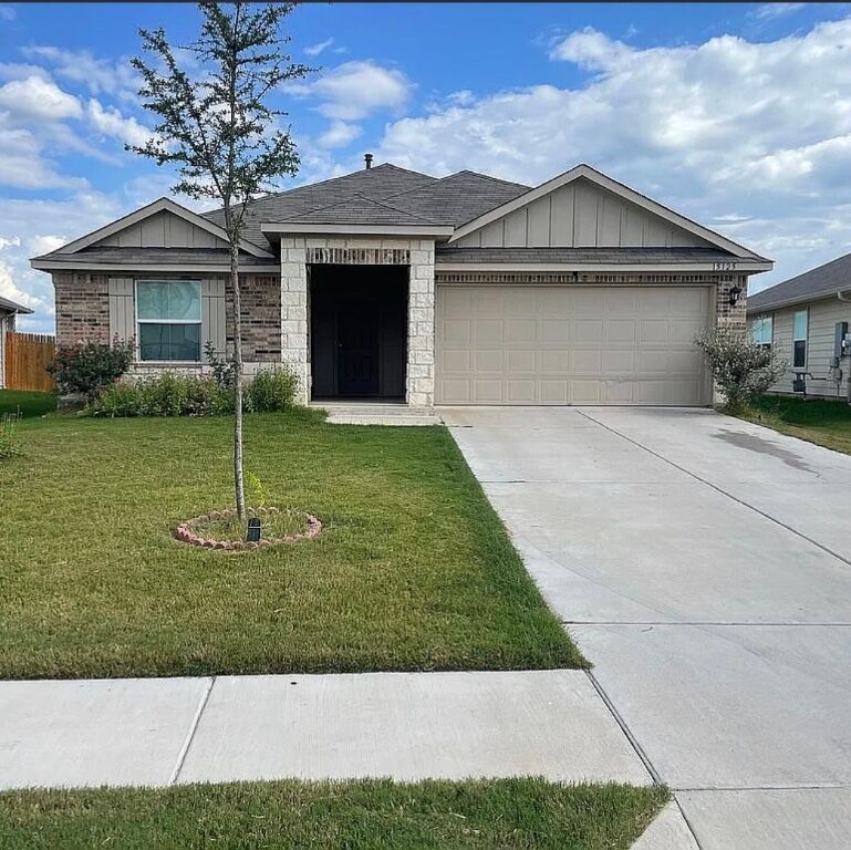 Property Photo:  151215 Harkness Pass  TX 78725 