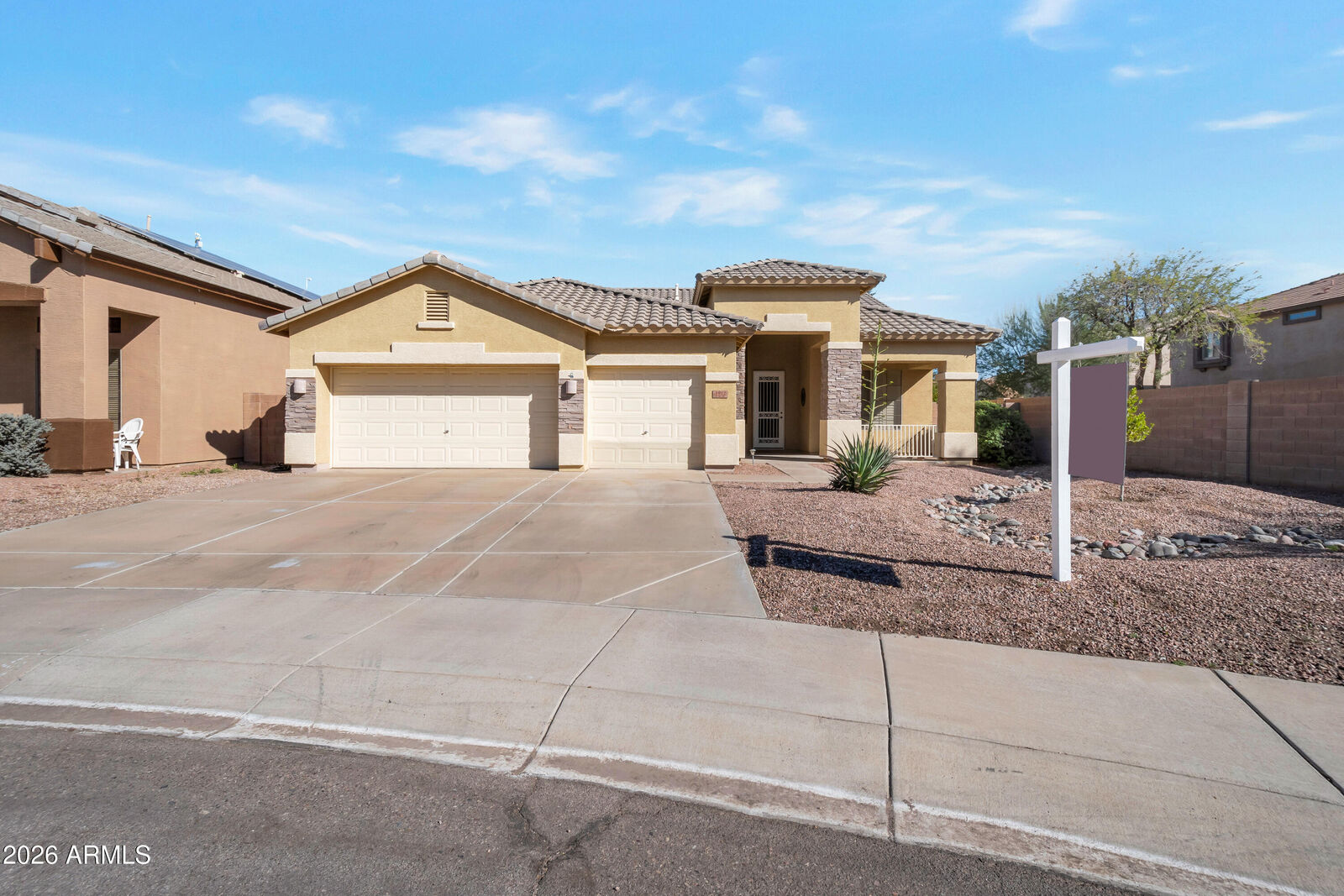 Property Photo: 1912 E Flintlock Way AZ 85286