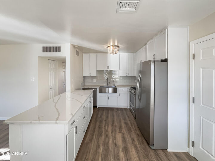 Property Photo:  7626 E Catalina Drive  AZ 85251 