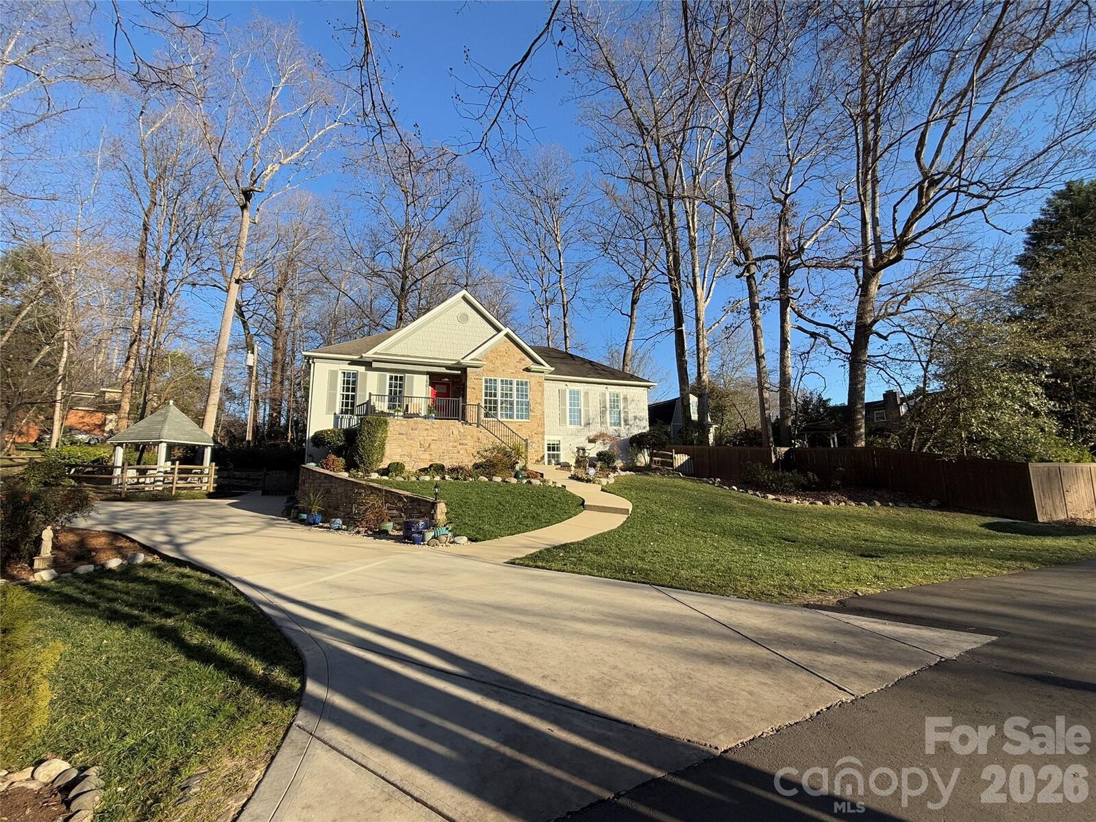Property Photo: 150 Lutomma Circle NC 28270