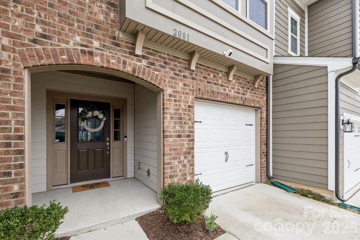 Property Photo: 2081 Suttonview Road SC 29708