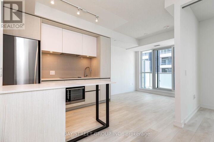 Property Photo:  34 Tubman Avenue 902  ON M5A 0M8 