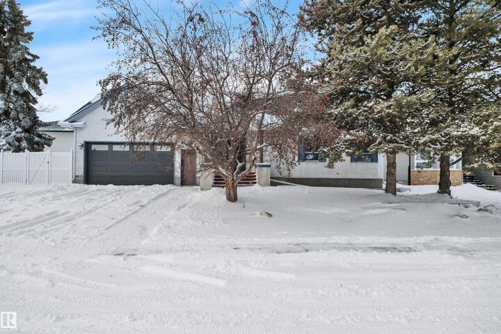 Property Photo:  208 Parkallen Way  AB T9A 3J4 