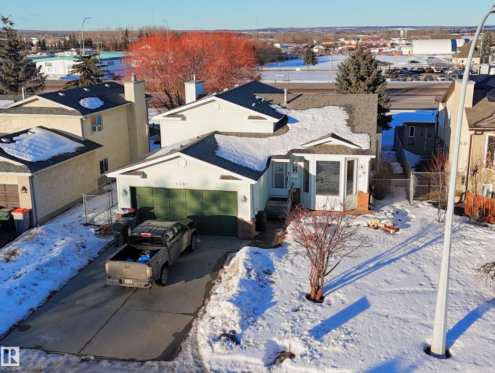 Property Photo:  129 A St. Andrews Drive  AB T7Z 1K6 