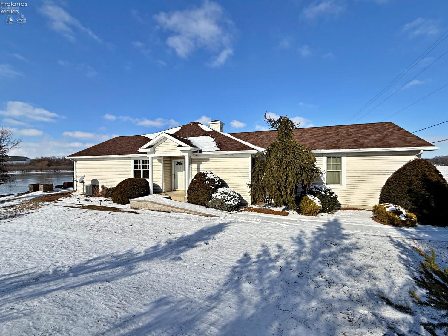 Property Photo:  2010 Dickinson Street A  OH 43420 