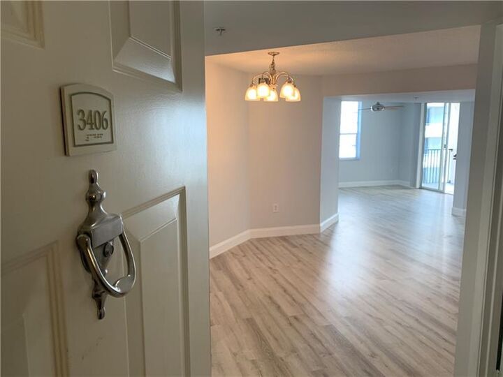 Property Photo:  520 SE 5th Ave 3406  FL 33301 