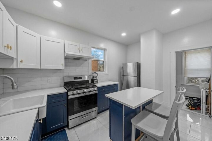Property Photo: 1025 Rivington St NJ 07203
