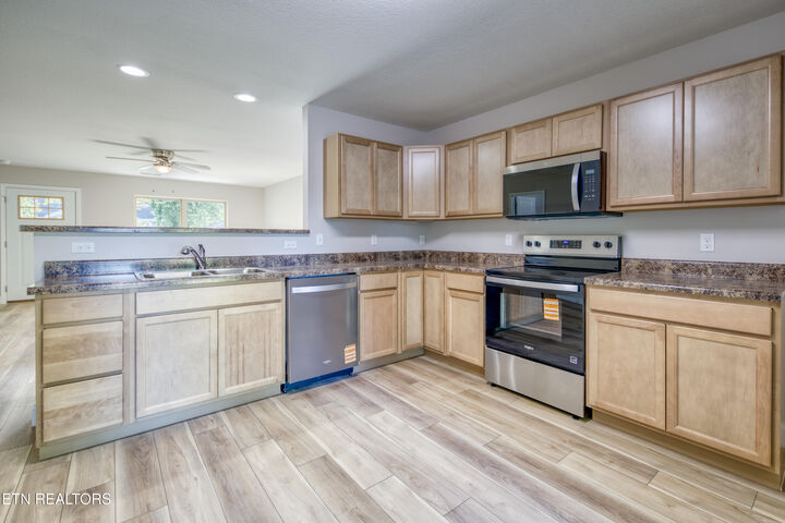 Property Photo:  2725 Tarleton Avenue  TN 37914 