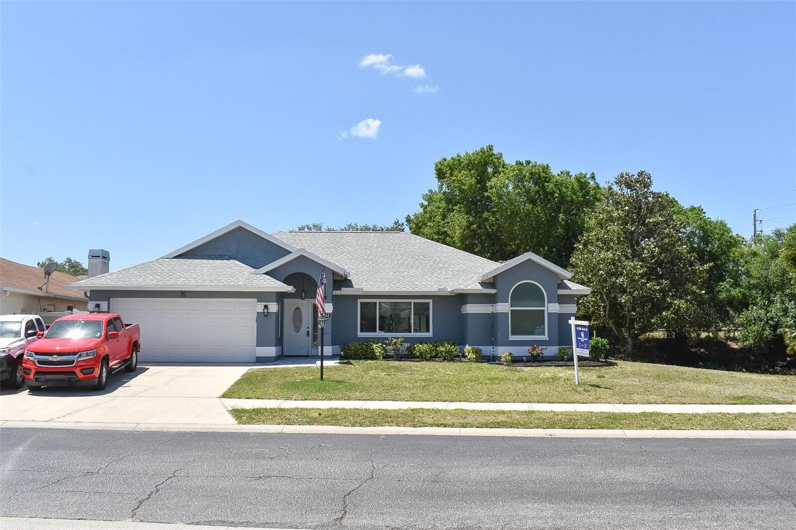 Property Photo:  2304 Seattle Slew Drive  FL 34240 