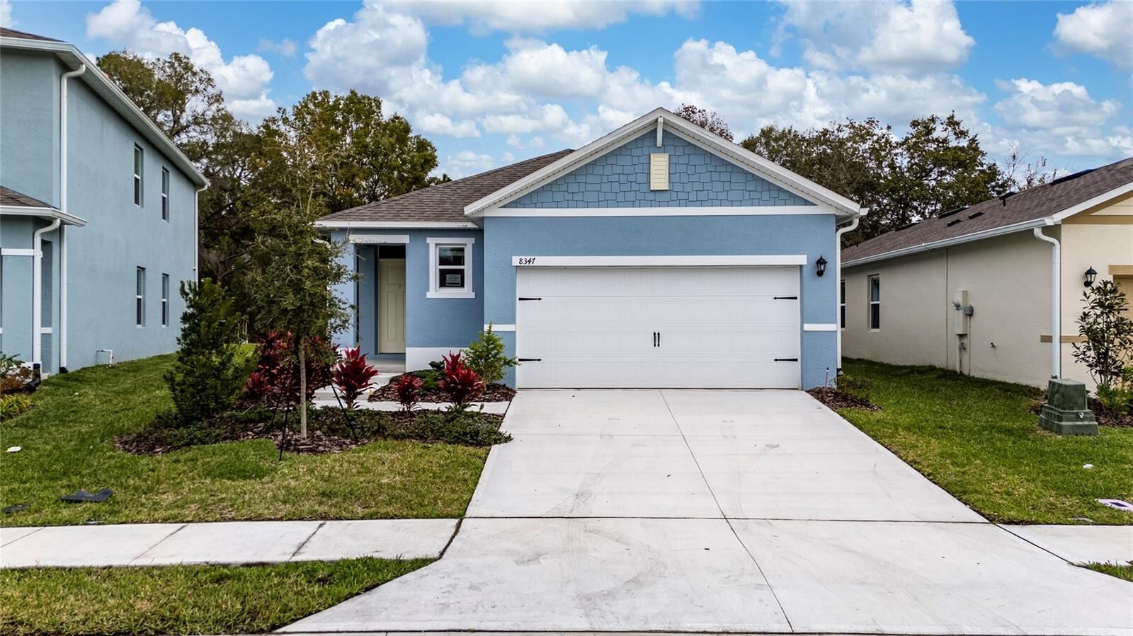 Property Photo:  8347 Madrid Street  FL 33810 