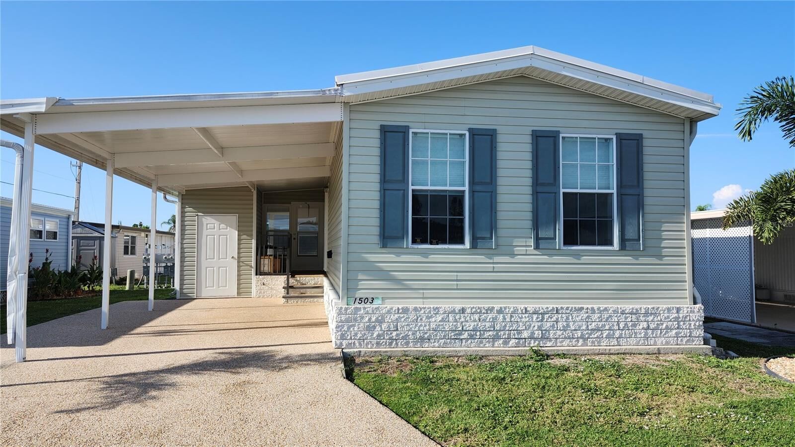 Property Photo:  1503 23rd Avenue W  FL 34205 