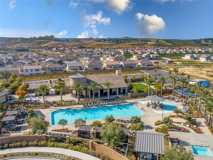 Property Photo:  39320 Brunello Way  CA 92591 