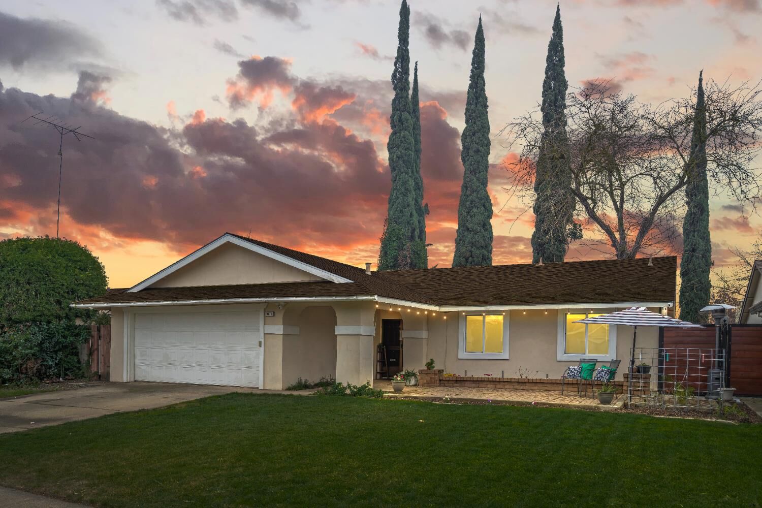 Property Photo:  9676 Appalachian Drive  CA 95827 