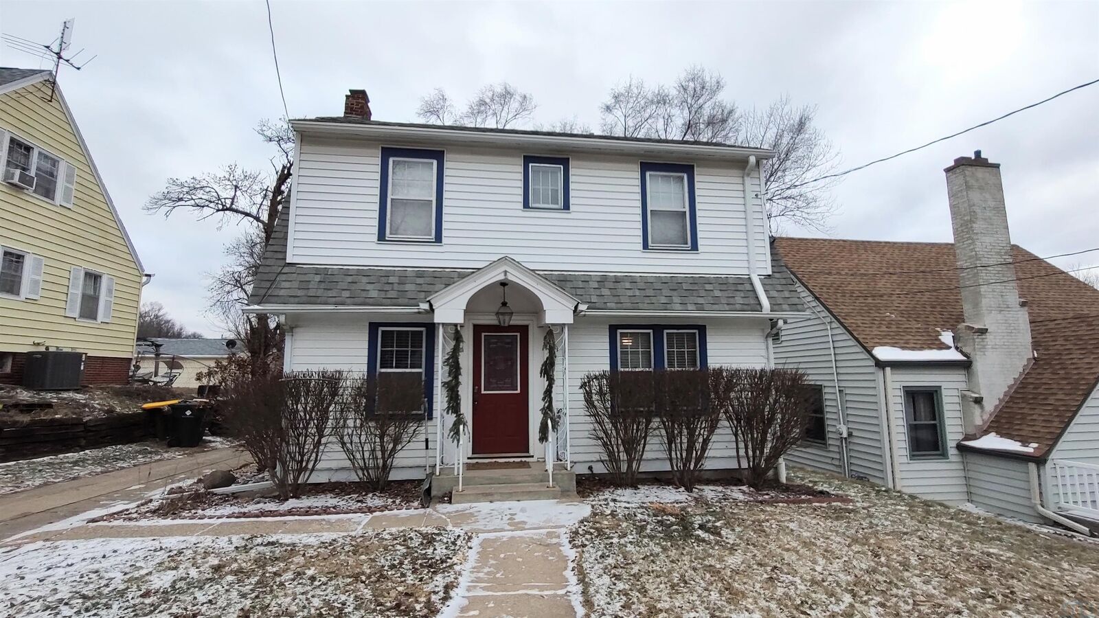 Property Photo: 3107 Summit St. IA 51104