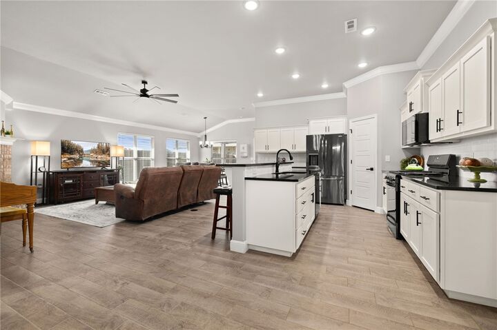 Property Photo:  5558 Clear Springs Avenue  AR 72762 