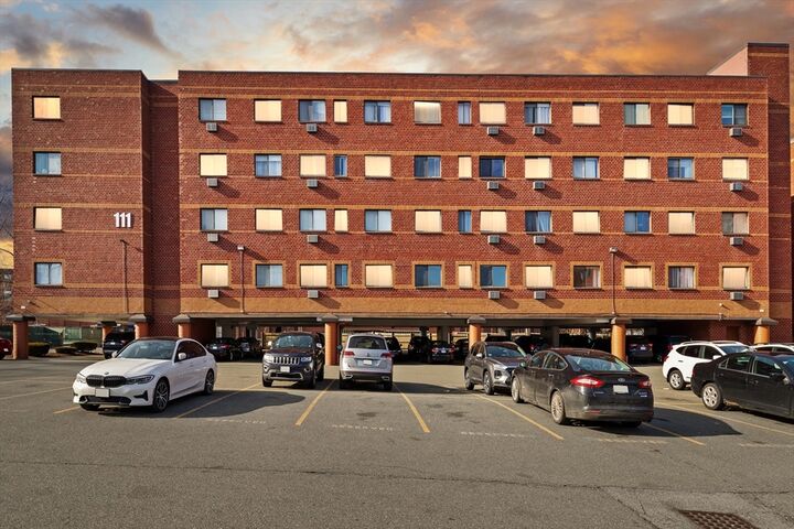 Property Photo: 111 Foster St 305 MA 01960
