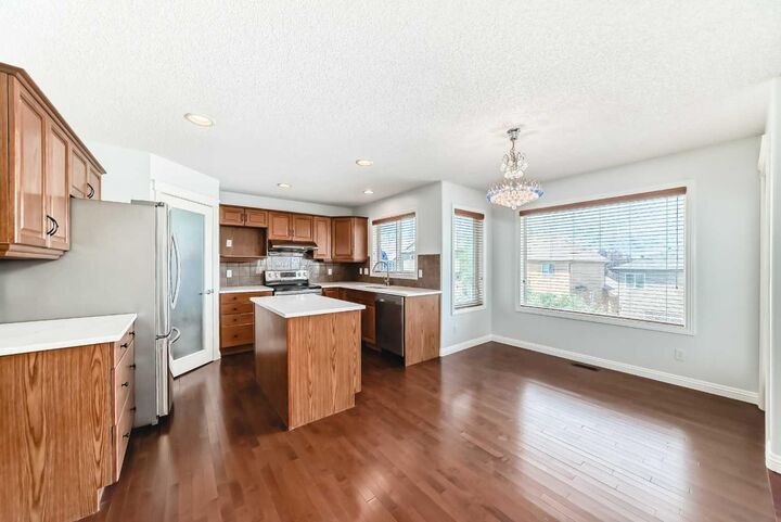 Property Photo:  234 Panatella Boulevard NW  AB T3K 6K2 