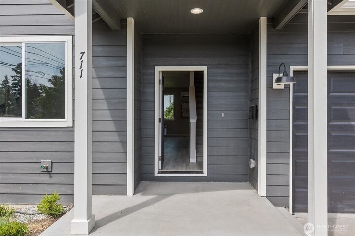 Property Photo:  711 S 96th Street  WA 98444 