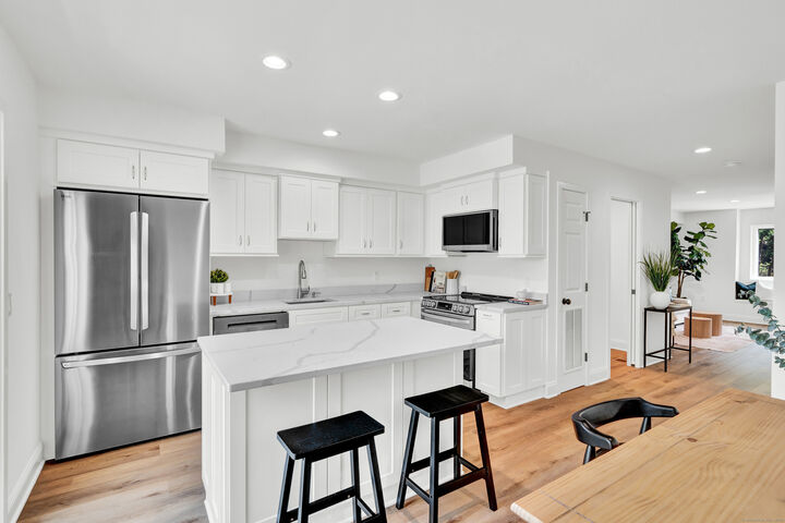 Property Photo:  33 Main Street 16  CT 06451 