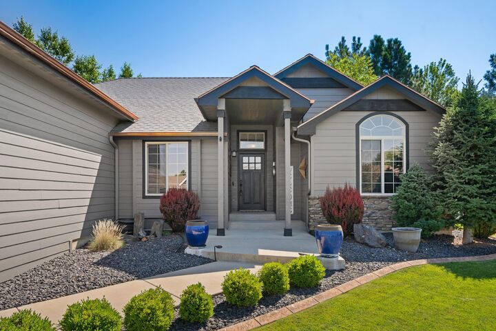 Property Photo:  9208 N Seminole St  WA 99208-6087 