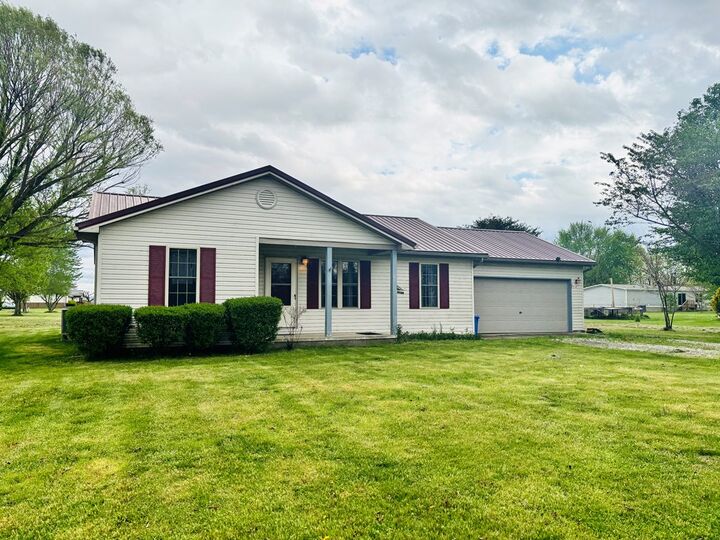 Property Photo:  70 Beatrice Lane  OH 45601 