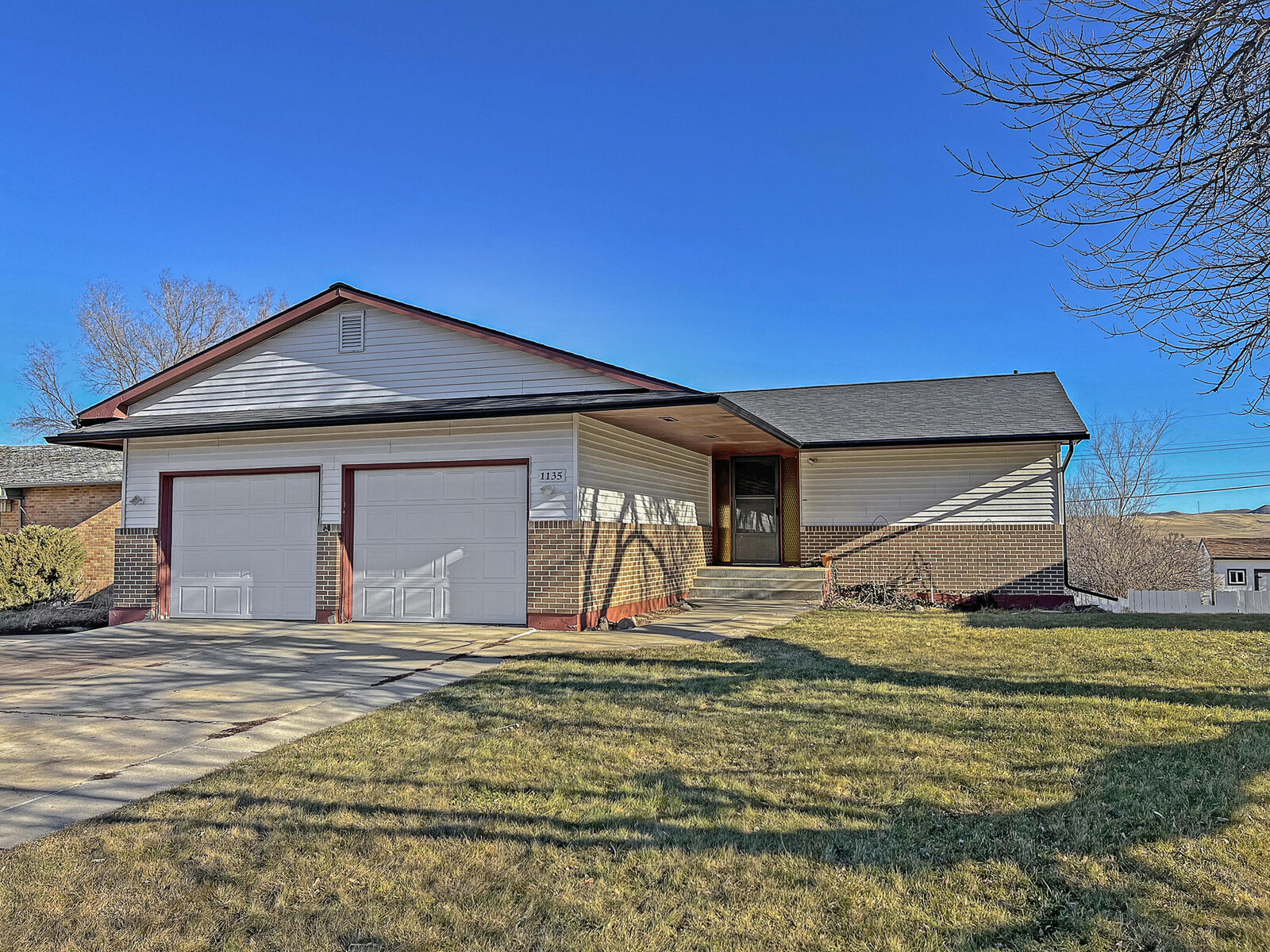 Property Photo:  1135 Big Horn Avenue  WY 82801 