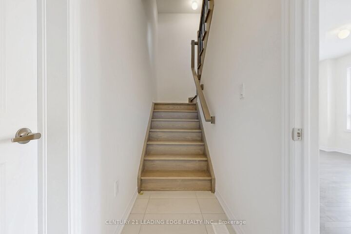 Property Photo:  129 Vine Cliff Boulevard  ON L6C 3T5 