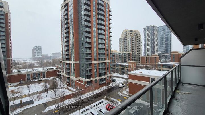 Photo de la propriété: 8228 Birchmount Road 703 ON L3R 1A6