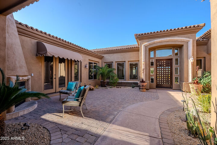 Property Photo: 8392 E Eagle Feather Road AZ 85266