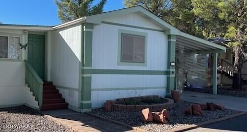 Property Photo: 2050 W State Route 89-A 65 AZ 86326