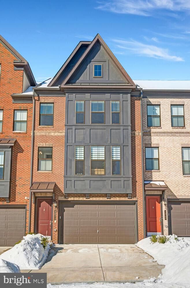 Property Photo:  3871 Rainier Drive  VA 22033 