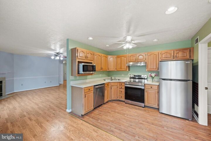 Property Photo:  112 Jefferson Court  VA 22655 